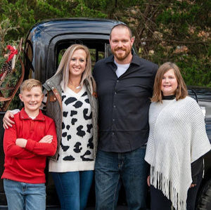 Meet your Posher, Monica